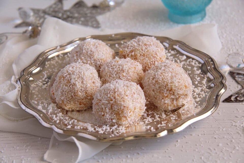 Cake Balls Recipe Where Is My Spoon