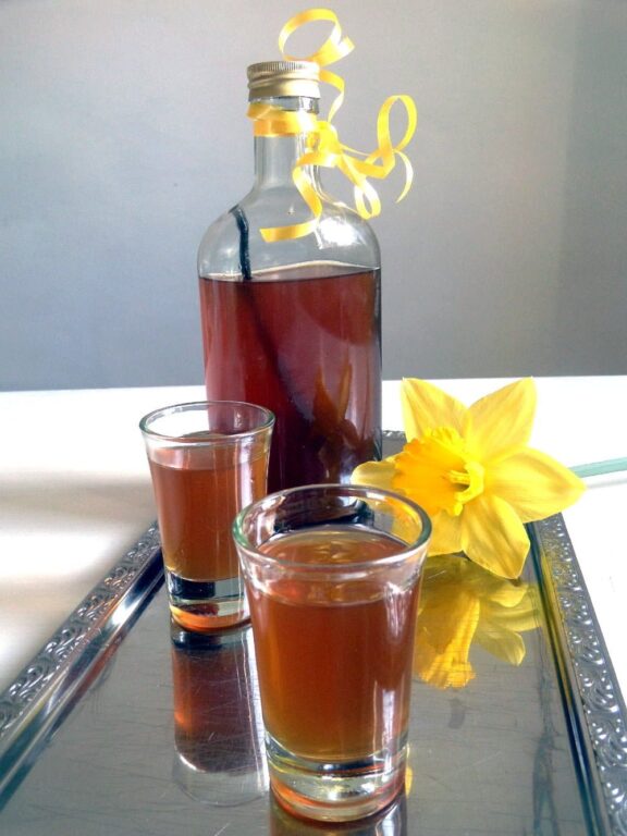 Honey Liqueur (with Brandy)