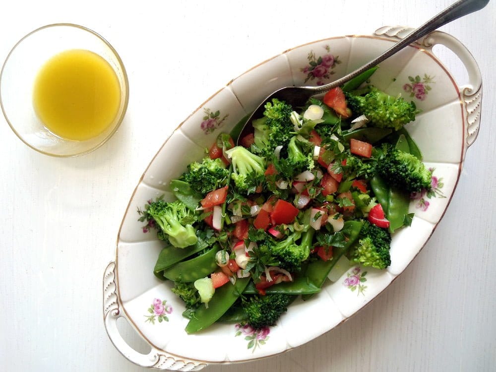 snow pea broccoli salad with olive oil dressing
