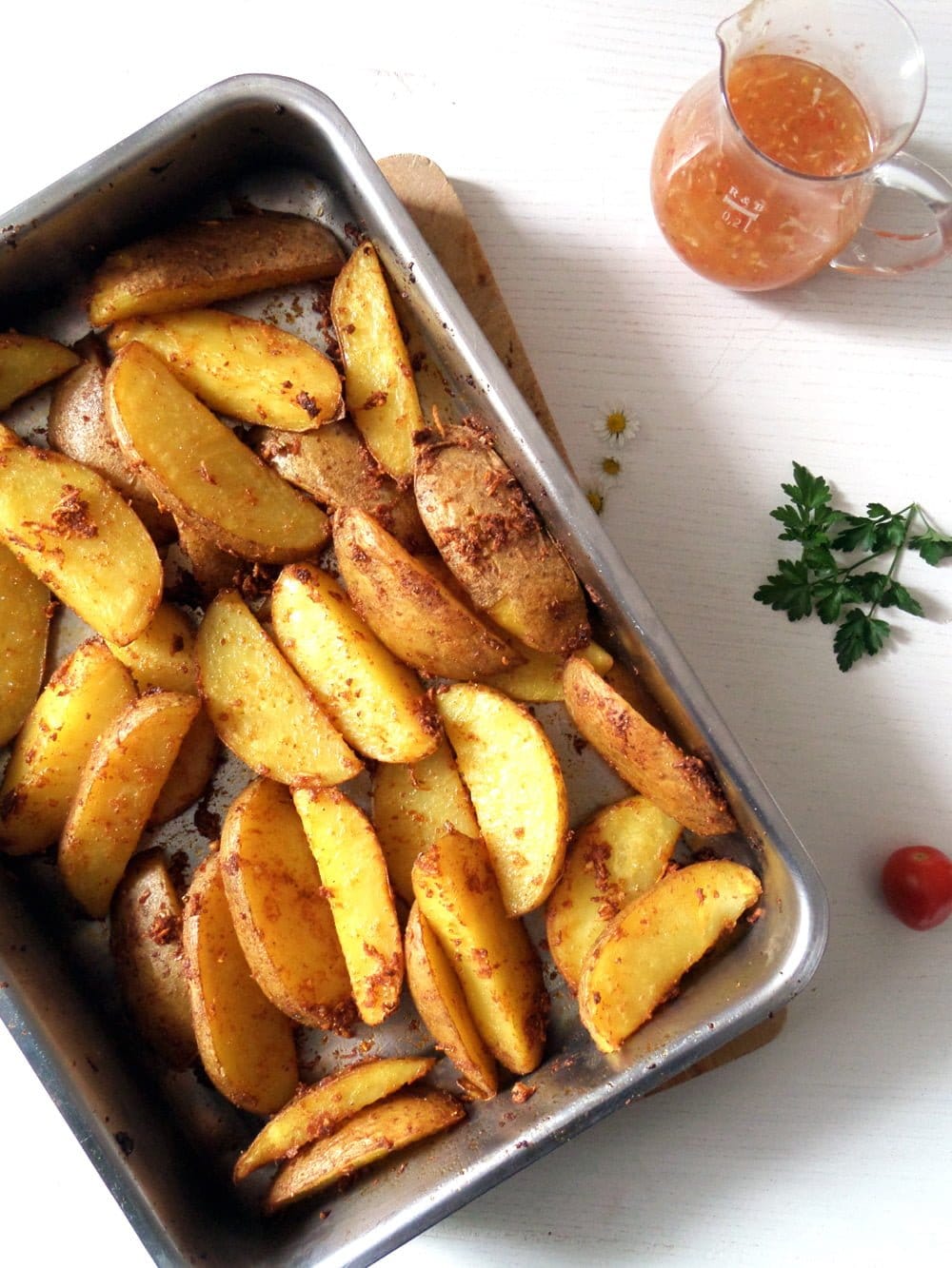 roasted potatoes with sweet chili dip