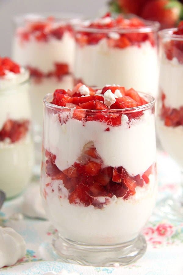Crushed Meringue Dessert with Strawberry and Cream