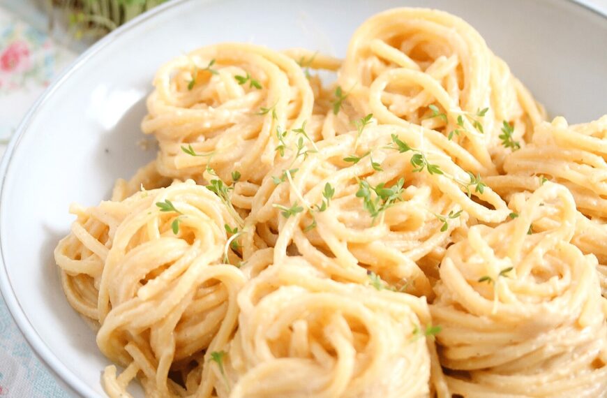 Vegan Cauliflower Mac and Cheese