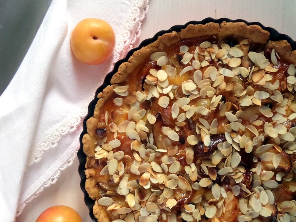 pie with fruit and almonds