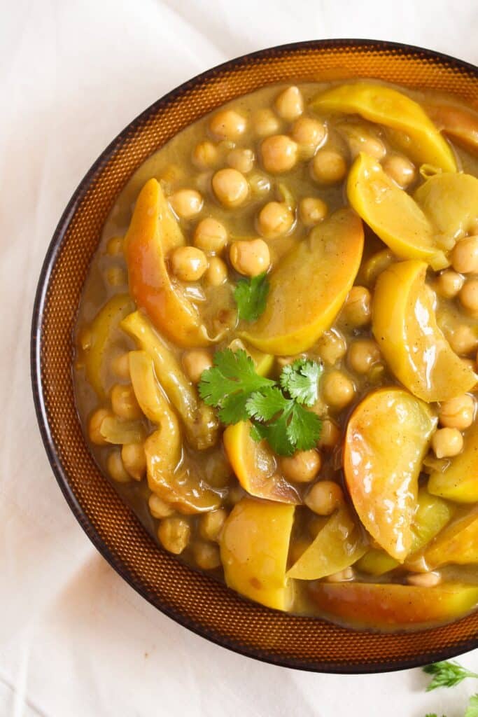 Vegan Apple Curry (with Chickpeas) - Where Is My Spoon