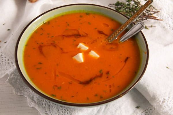 Pumpkin or Butternut Squash Orange Soup (with Feta and Tyhme)