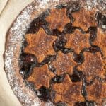 pinterest image with the title linzer torte.