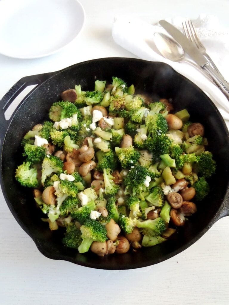 Broccoli and Mushrooms with Blue Cheese
