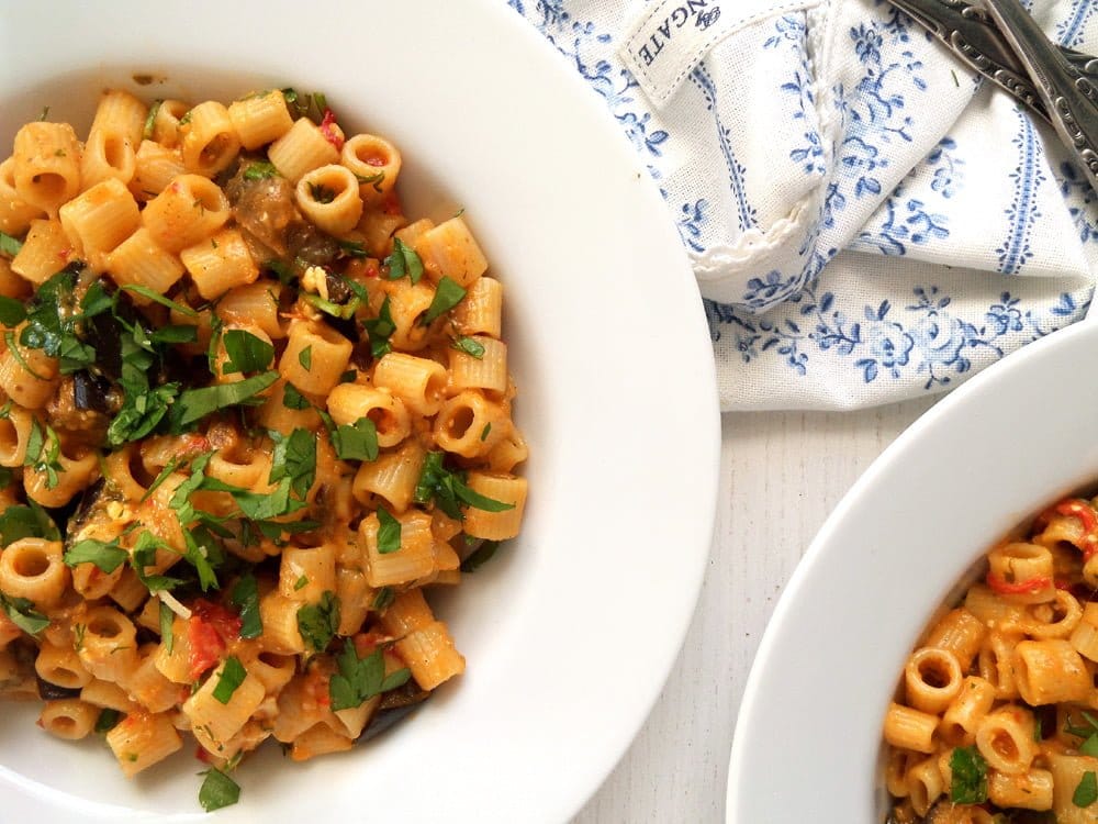 Eggplant Pasta Recipe (with Tomatoes and Cheese)