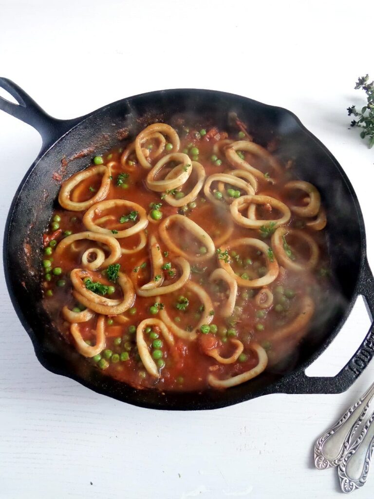 Spaghetti with Calamari and Peas