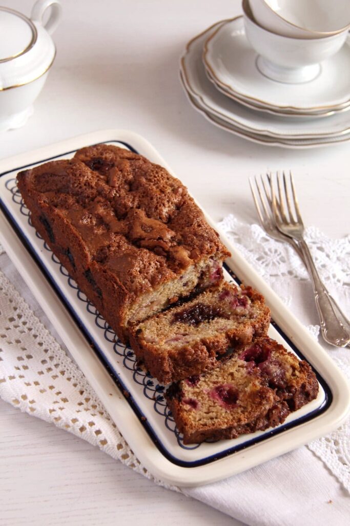 blackberry bread with rhubarb 