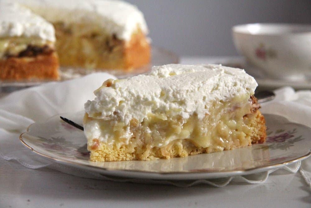 Apple Almond Cream Cake