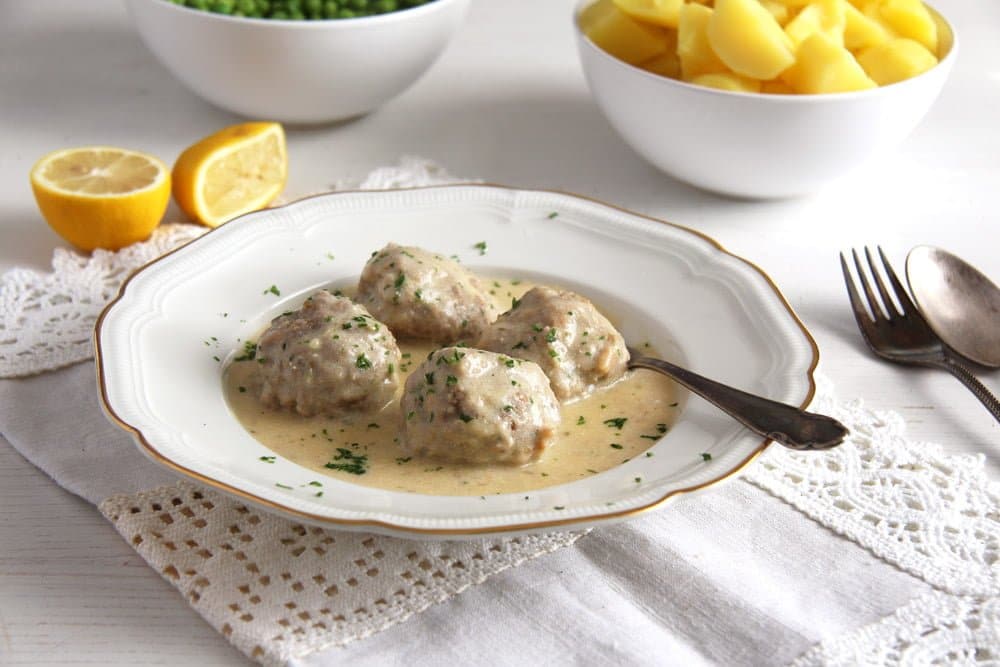 German Meatballs in Caper Sauce