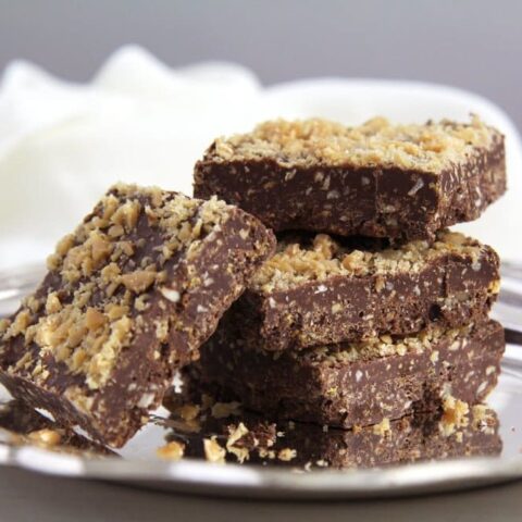 chocolate crispies with caramel