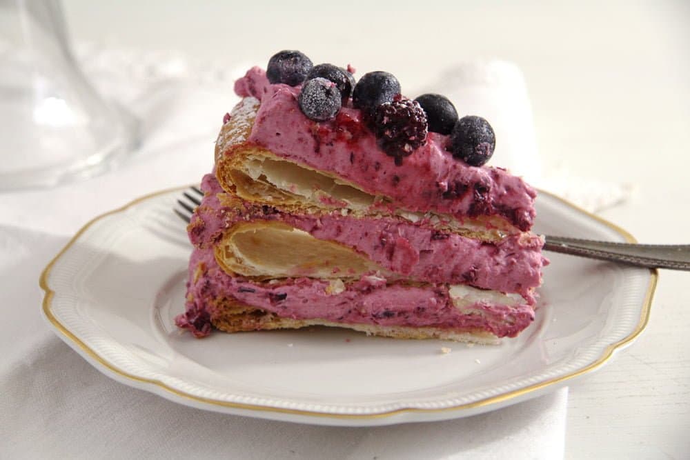 Berry Puff Pastry Cake