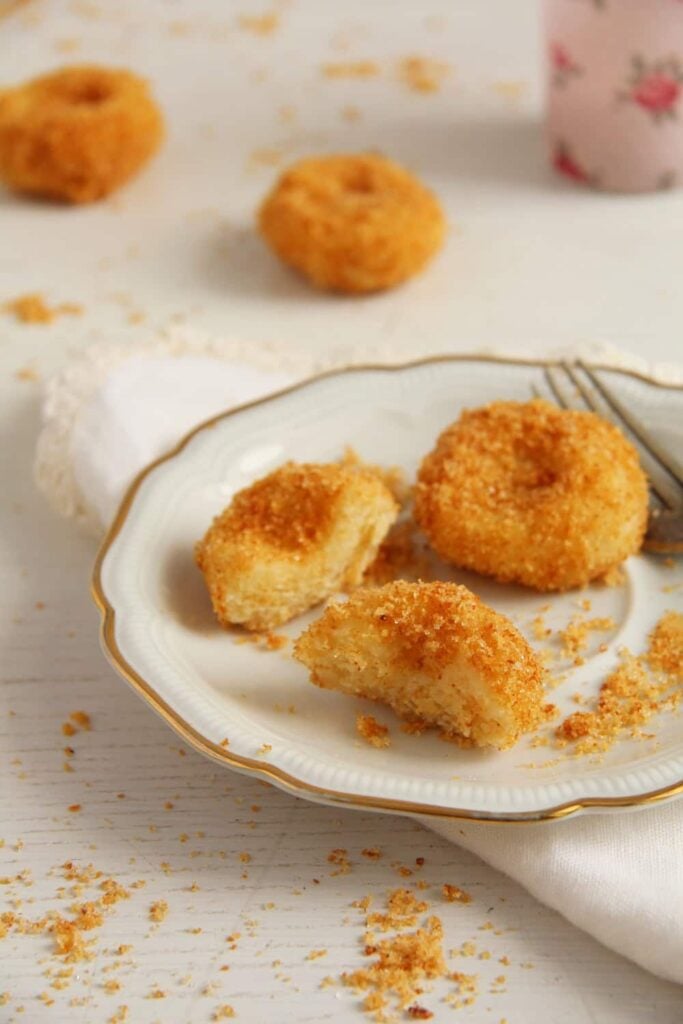 Romanian Cheese Dumplings – Papanasi fierti