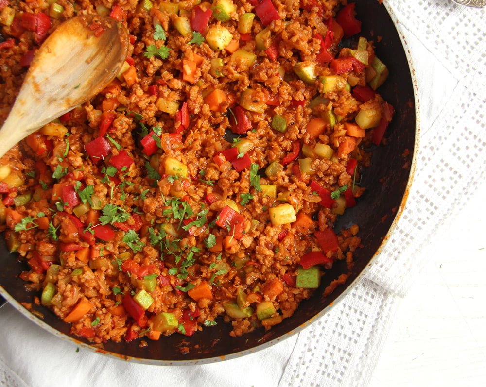 soya pasta sauce with vegetables in a pan