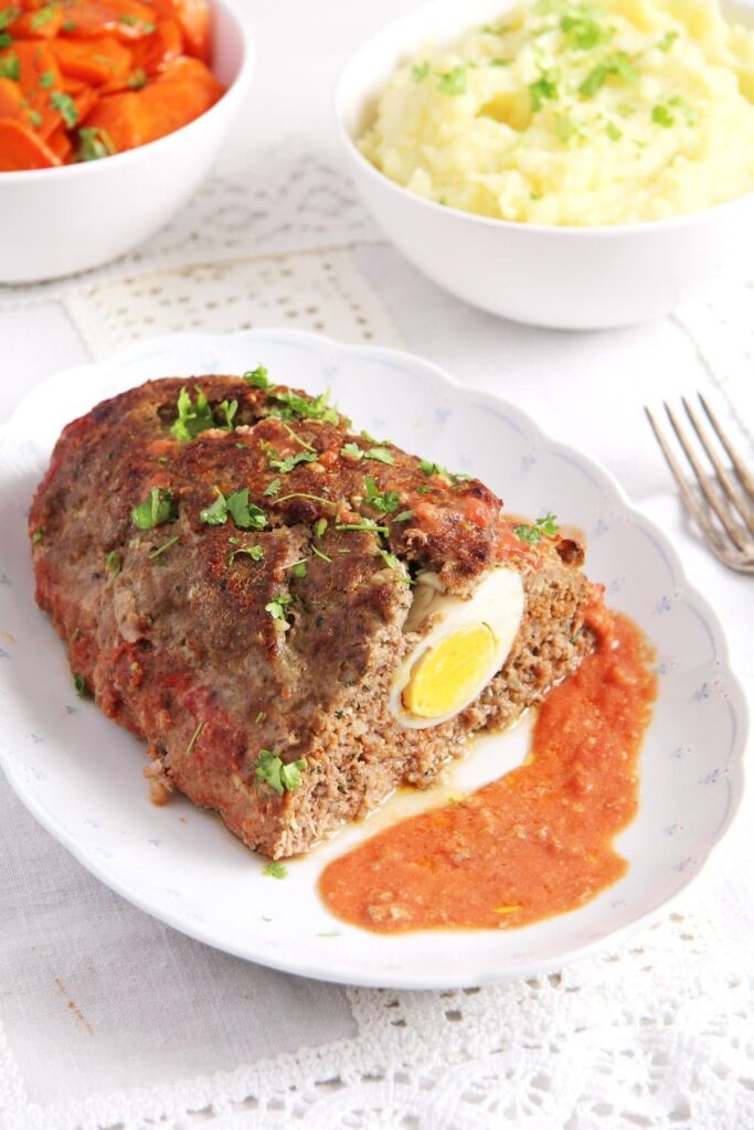 Easy Meatloaf with Eggs