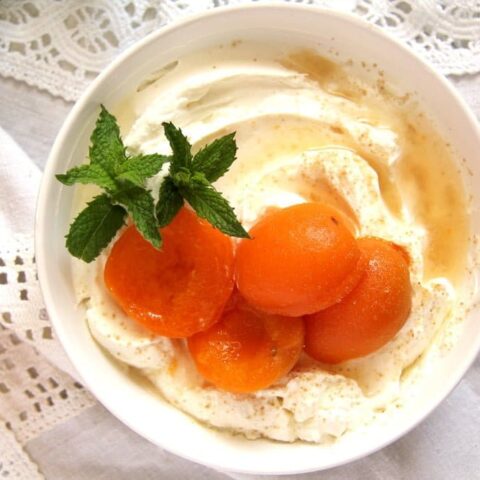 How to Preserve Apricots in Jars – Low-Sugar