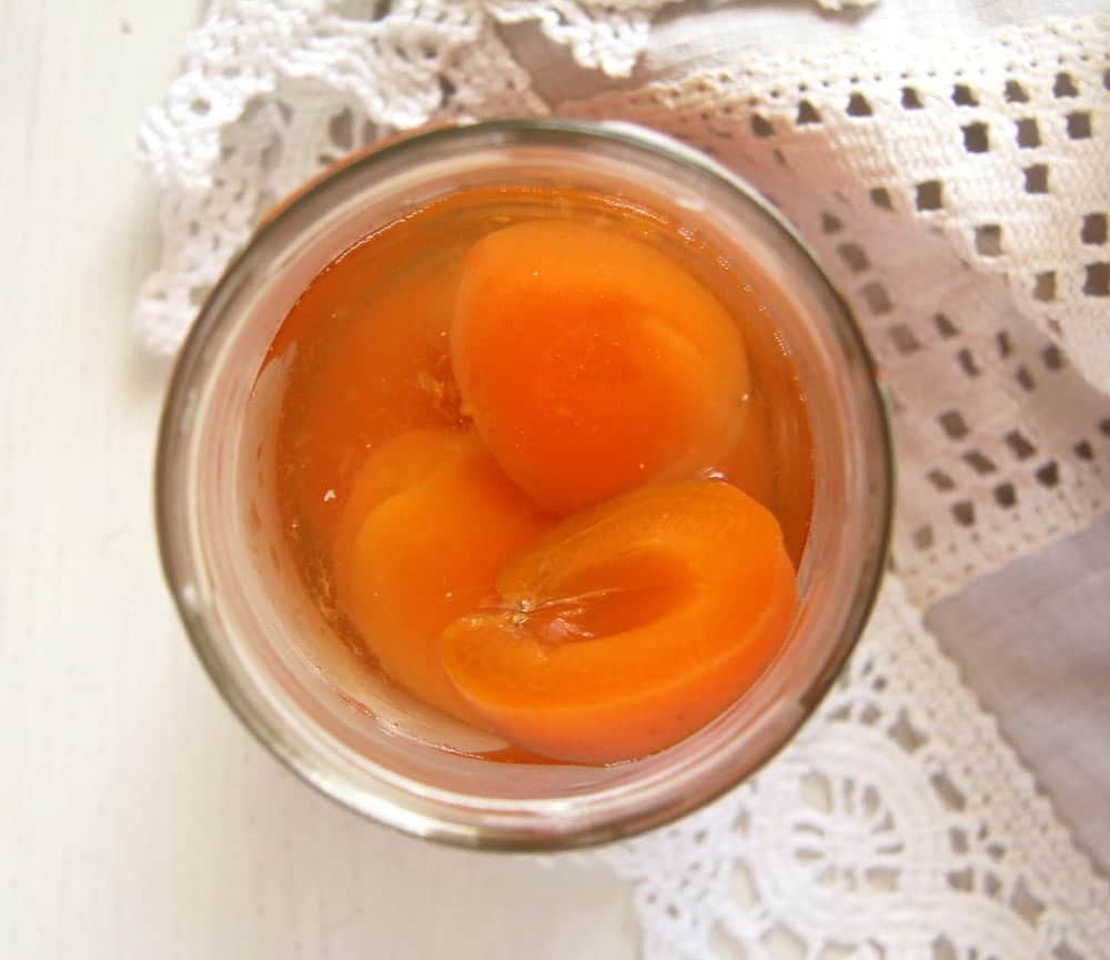 How to Preserve Apricots in Jars - Low-Sugar