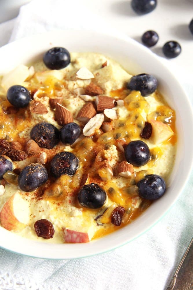 Muesli with Yogurt and Turmeric Paste