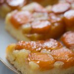 upside cake with apricots