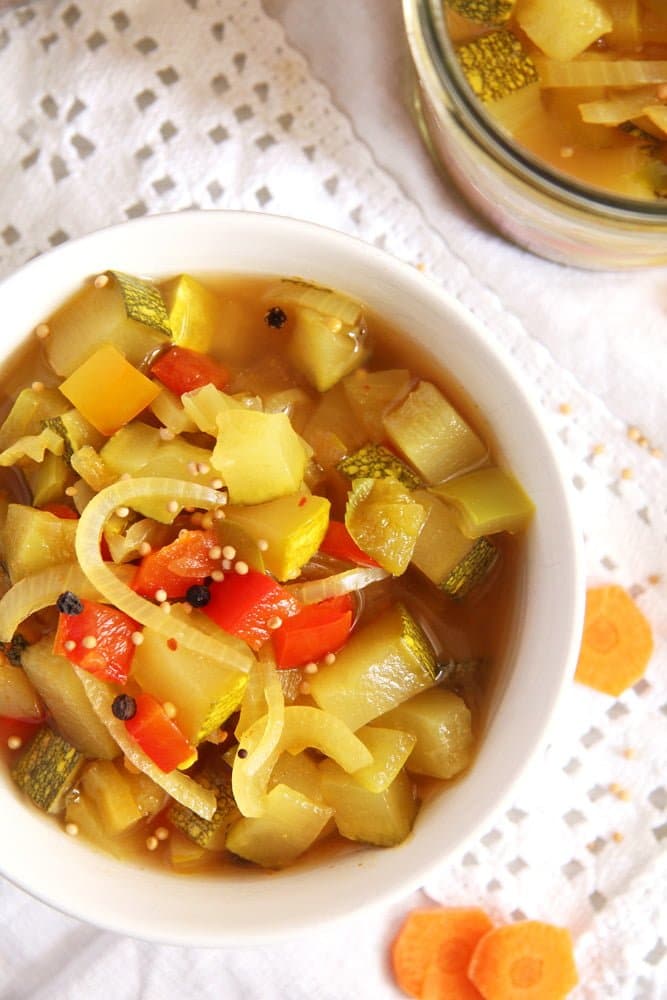 canning zucchini pickles