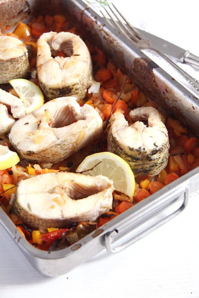 Oven-Baked Pike with Vegetables and White Wine