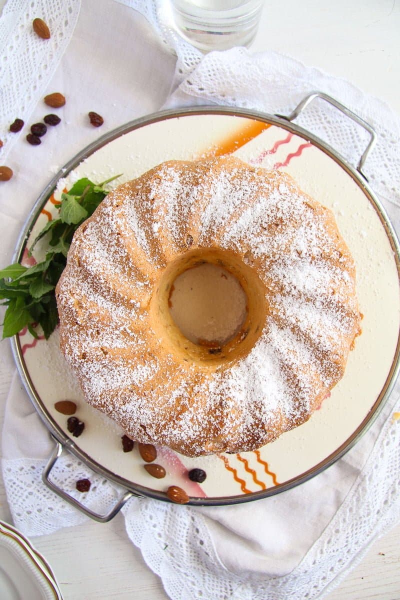  egg white cake with almonds