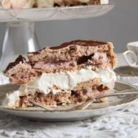 slice of polish meringue cake tort bezowy