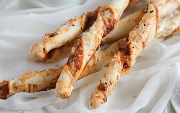 cheese puff pastry twists with parmesan