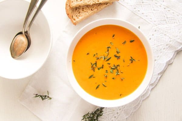 Simple and Delicious Creamy Carrot Soup with Milk