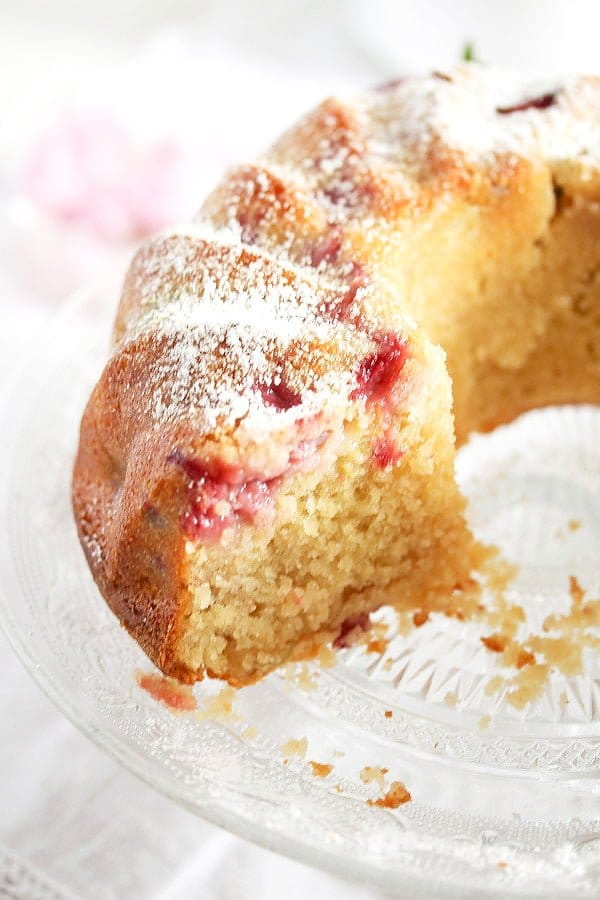 strawberry rhubarb bundt cake