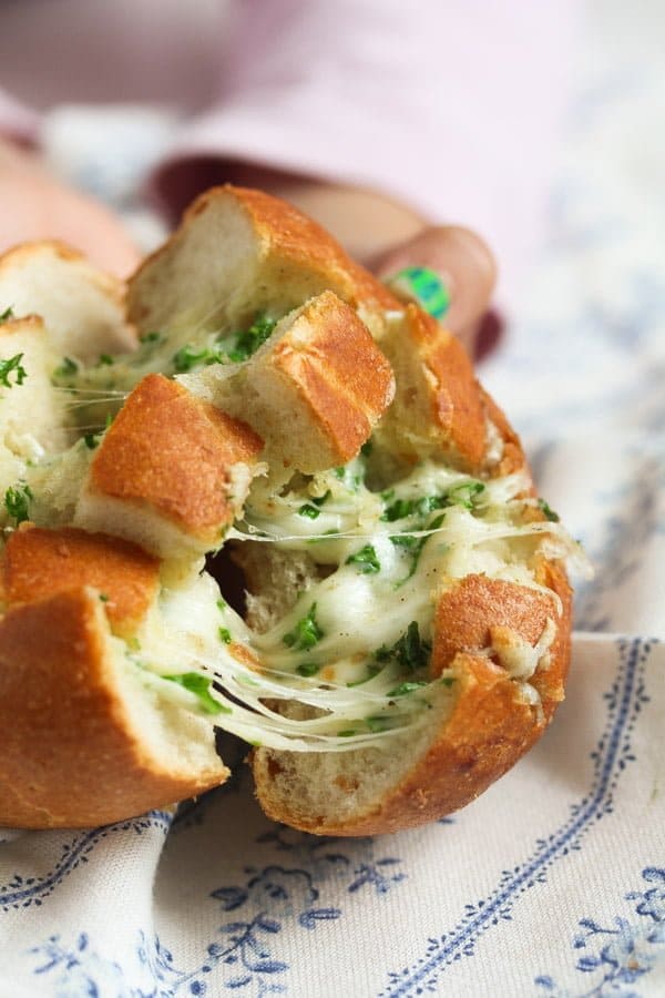 garlic pull apart bread