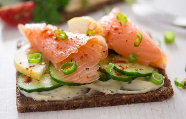 Smørrebrød with smoked salmon