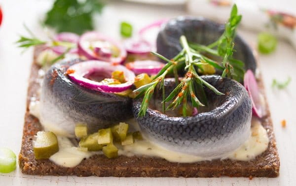 Smørrebrød with pickled herring