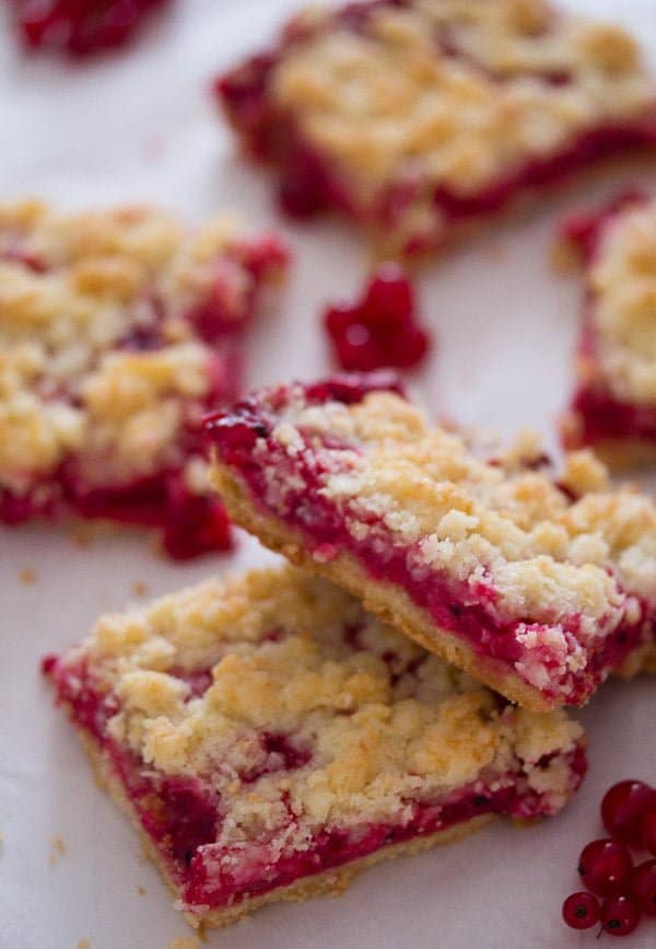 squares of red currant streusel cake