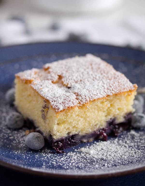 blueberry sour cream cake recipe