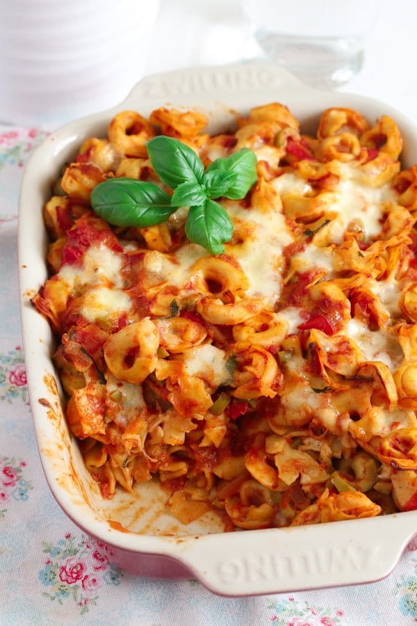 cheesy baked tortellini casserole