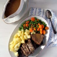 dutch oven roast beef with side dishes