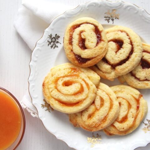 swirl cookies on a plate