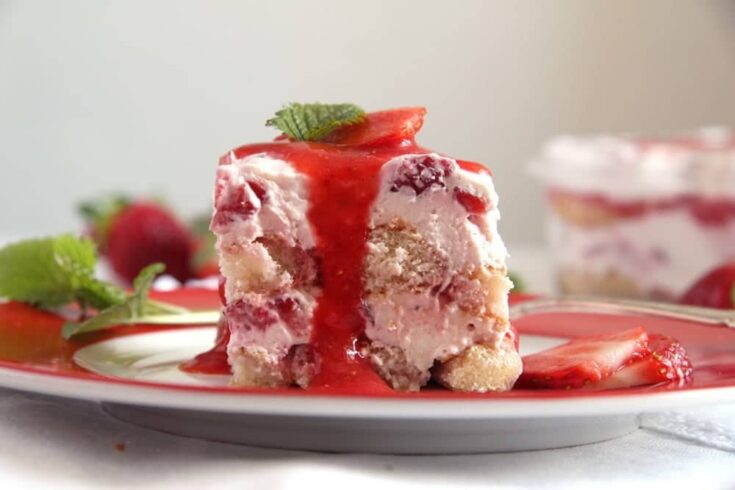 Strawberry Tiramisu - Where Is My Spoon