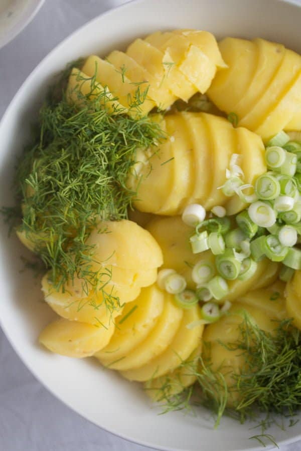 how to make sour cream potato salad