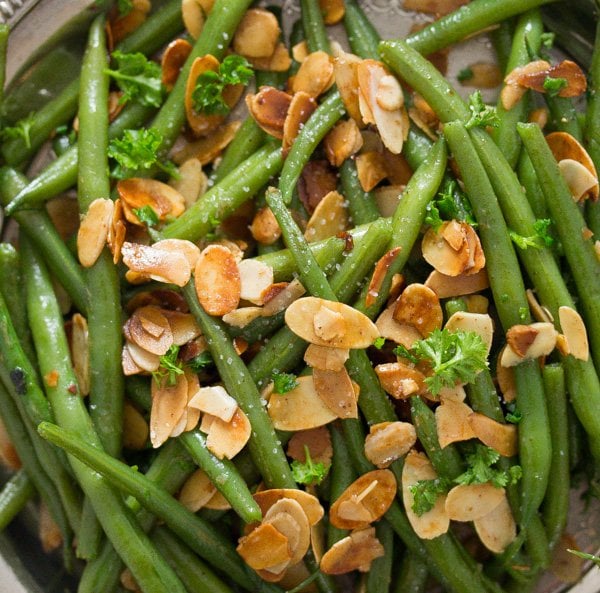 sauteed french beans with almonds
