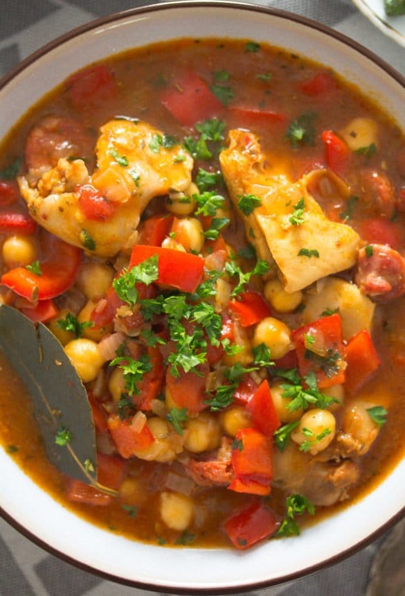 easy-spanish-chicken-and-chorizo-stew-with-chickpeas