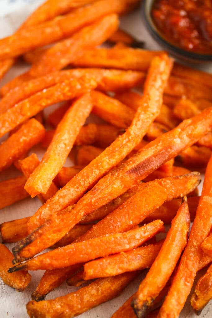close up air fried sweet potatoes.