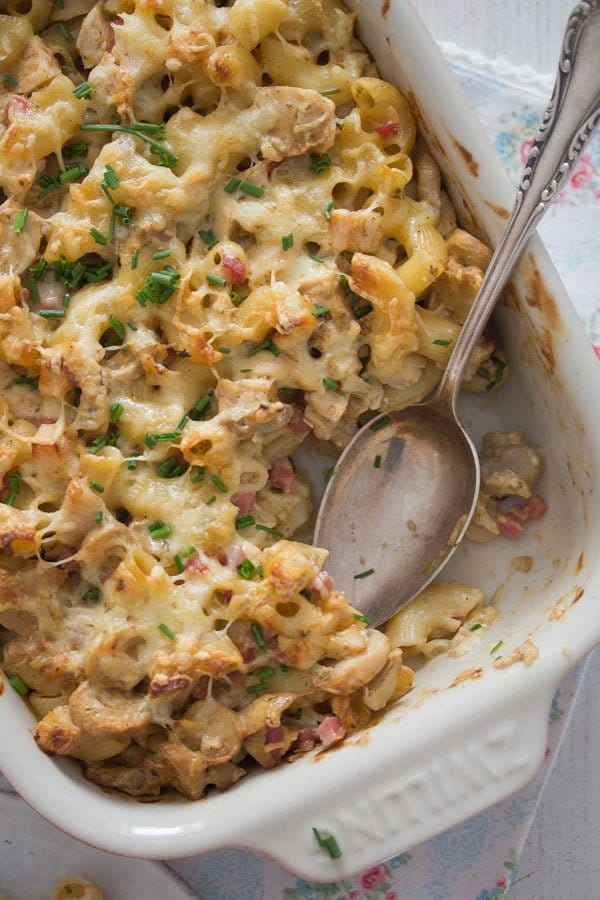 chicken and bacon pasta bake