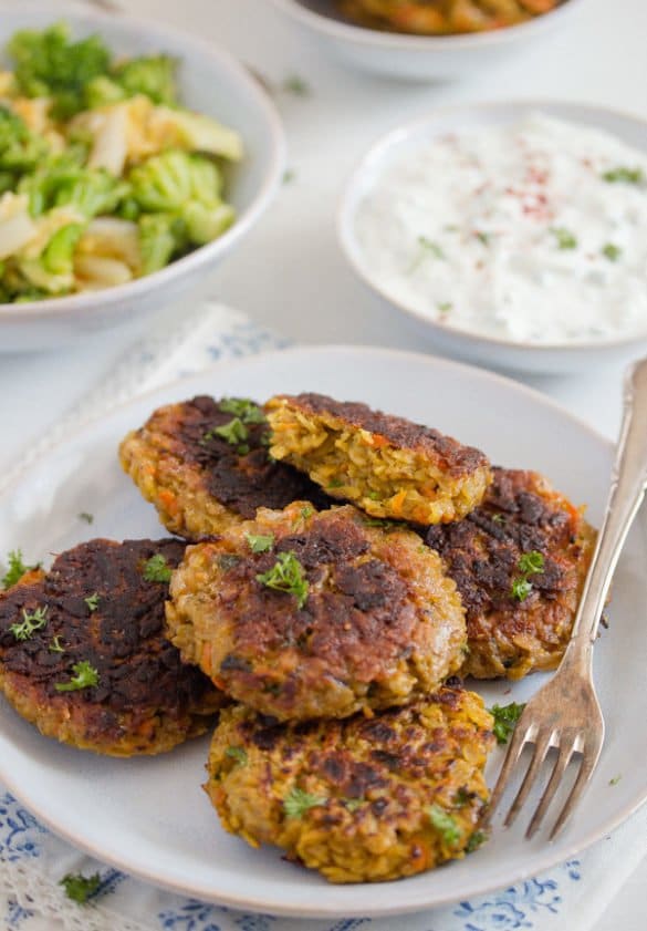 Vegetarian Oatmeal Patties with Cheese - Where Is My Spoon