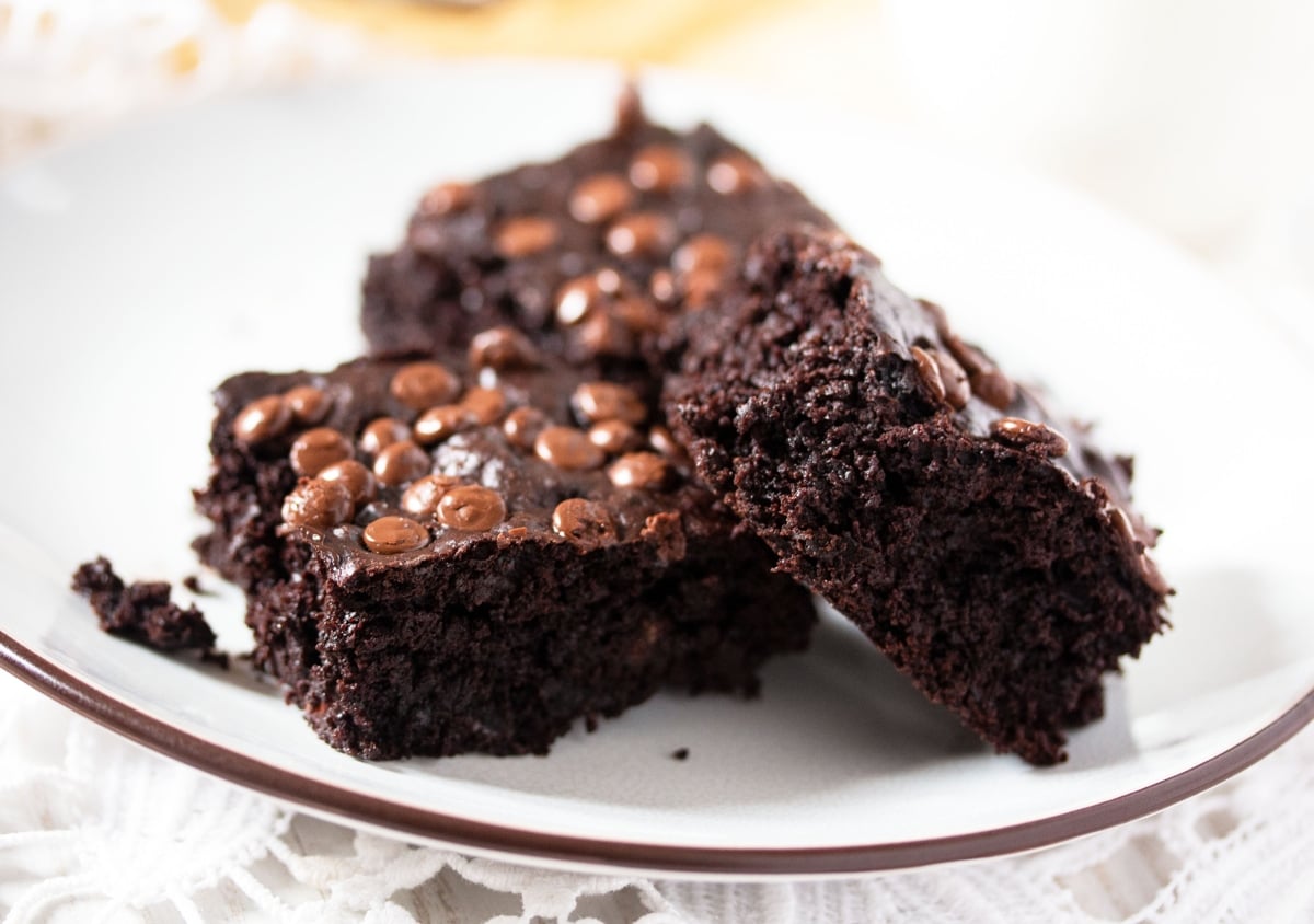 low fat brownies on plate.