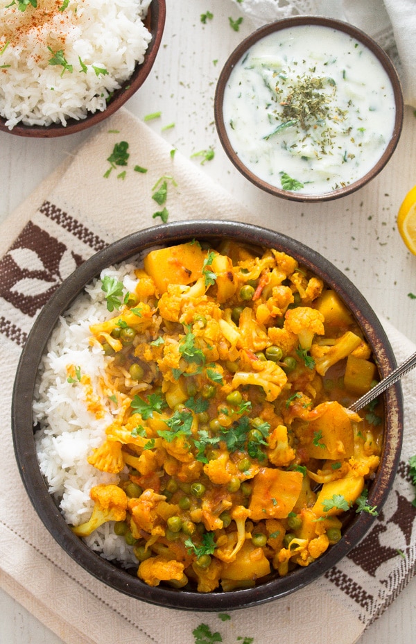 vegan cauliflower potato curry