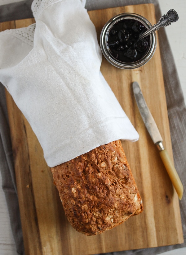 sliced oat bread without yeast